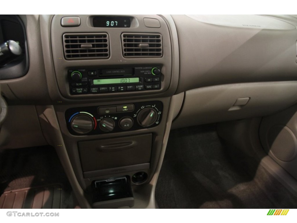 2001 Corolla CE - Sandrift Beige Metallic / Pebble Beige photo #9