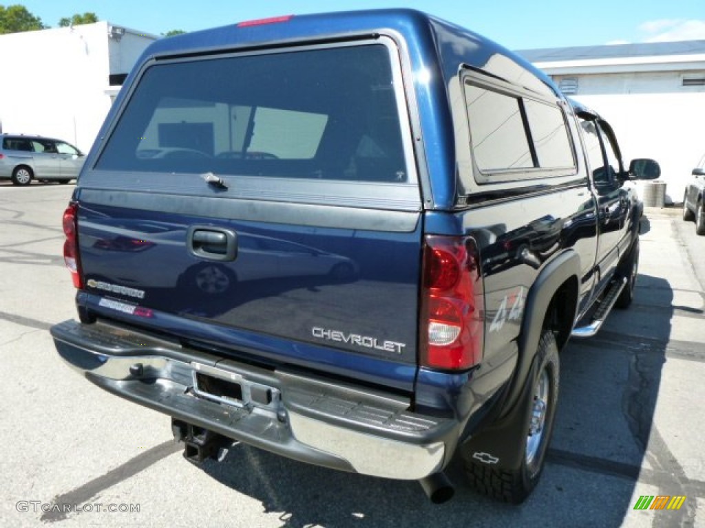2005 Silverado 2500HD LS Crew Cab 4x4 - Dark Blue Metallic / Dark Charcoal photo #3