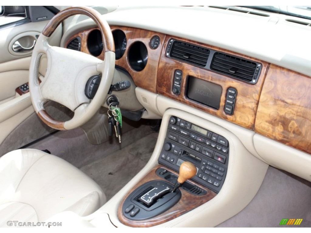 2000 Jaguar XK XKR Convertible Controls Photo #83927818
