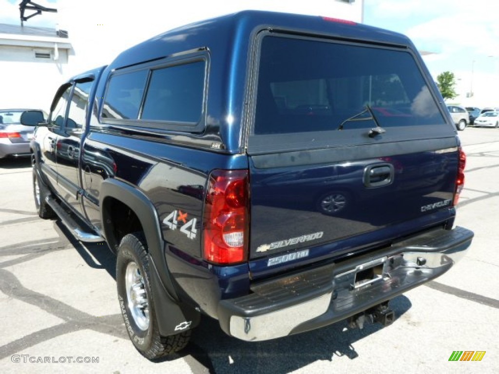 2005 Silverado 2500HD LS Crew Cab 4x4 - Dark Blue Metallic / Dark Charcoal photo #6