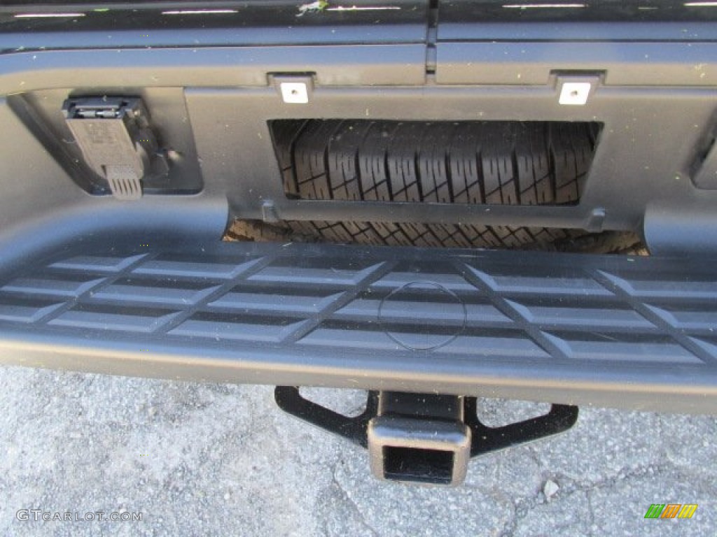 2011 Silverado 1500 Crew Cab 4x4 - Sheer Silver Metallic / Dark Titanium photo #7