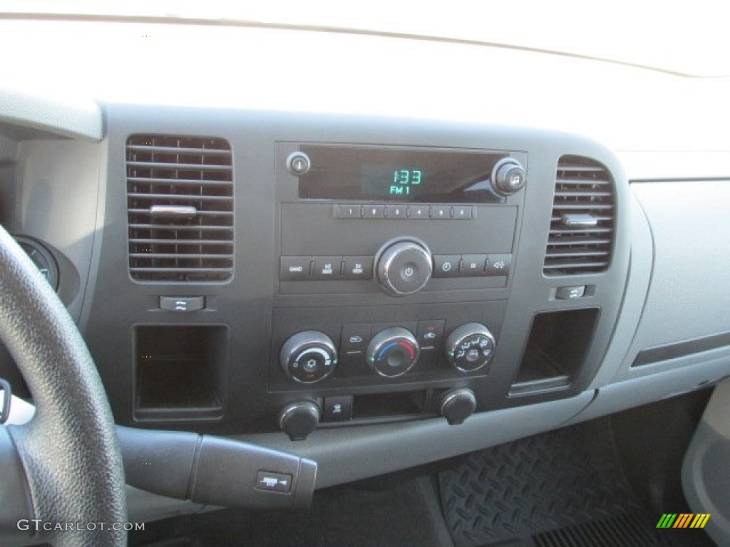 2011 Silverado 1500 Crew Cab 4x4 - Sheer Silver Metallic / Dark Titanium photo #25
