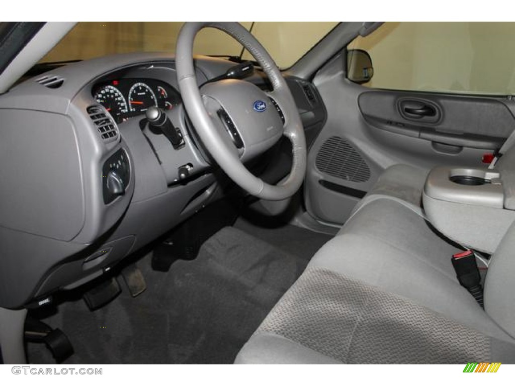 2003 F150 XLT SuperCab 4x4 - Silver Metallic / Dark Graphite Grey photo #29