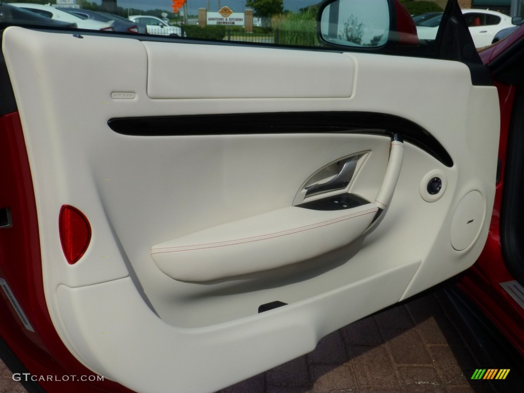 2014 Maserati GranTurismo Sport Coupe Bianco Pregiato Door Panel Photo #83931230
