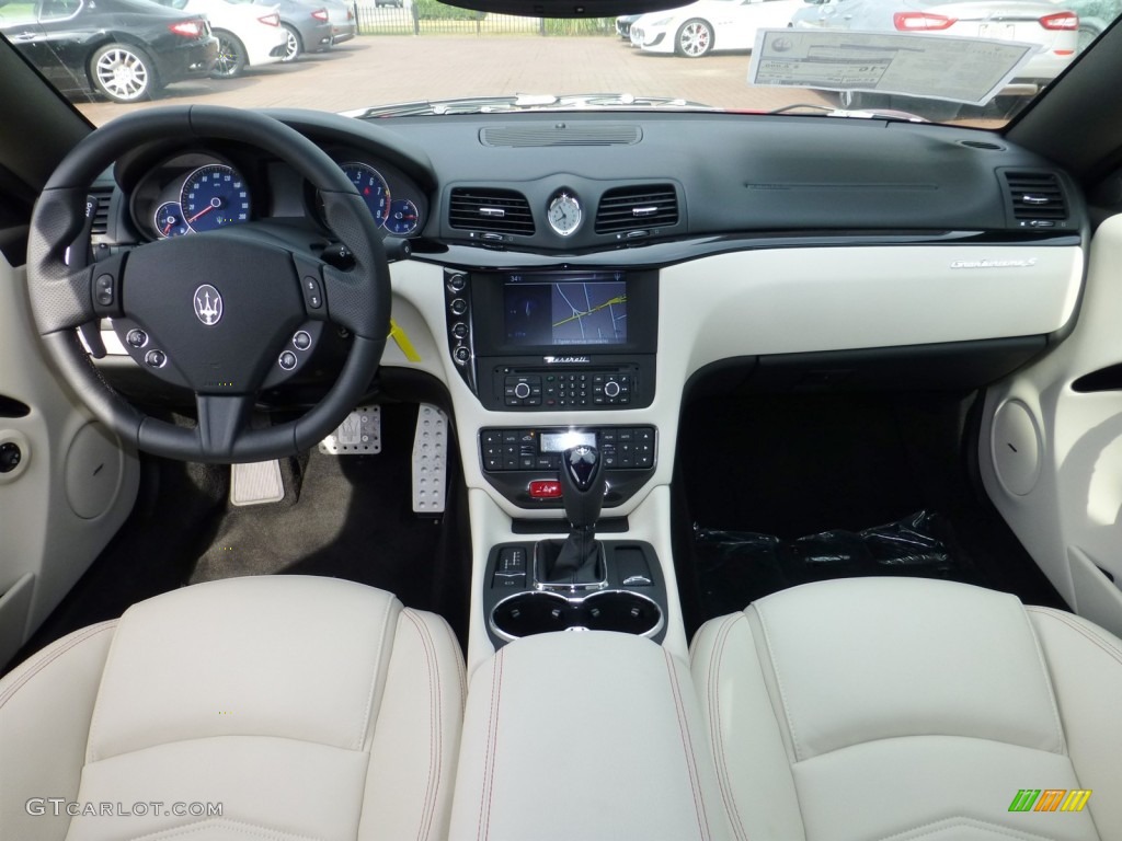 2014 Maserati GranTurismo Sport Coupe Bianco Pregiato Dashboard Photo #83931301