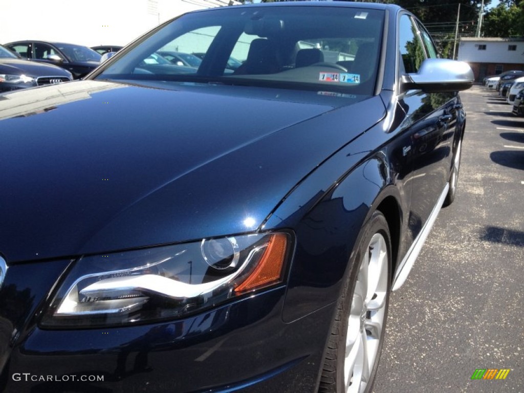 2011 S4 3.0 quattro Sedan - Deep Sea Blue Pearl Effect / Black/Brown photo #2