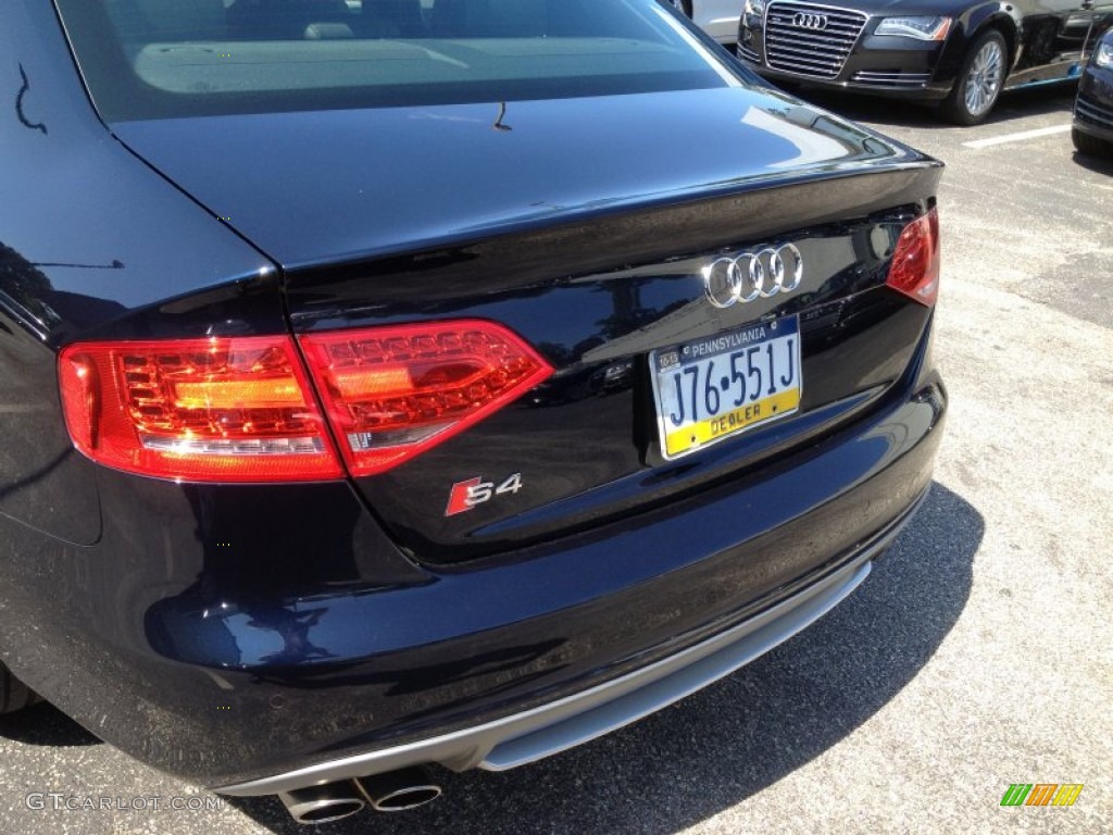 2011 S4 3.0 quattro Sedan - Deep Sea Blue Pearl Effect / Black/Brown photo #7