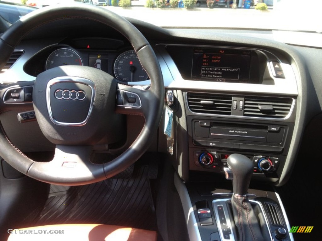 2011 Audi S4 3.0 quattro Sedan Dashboard Photos