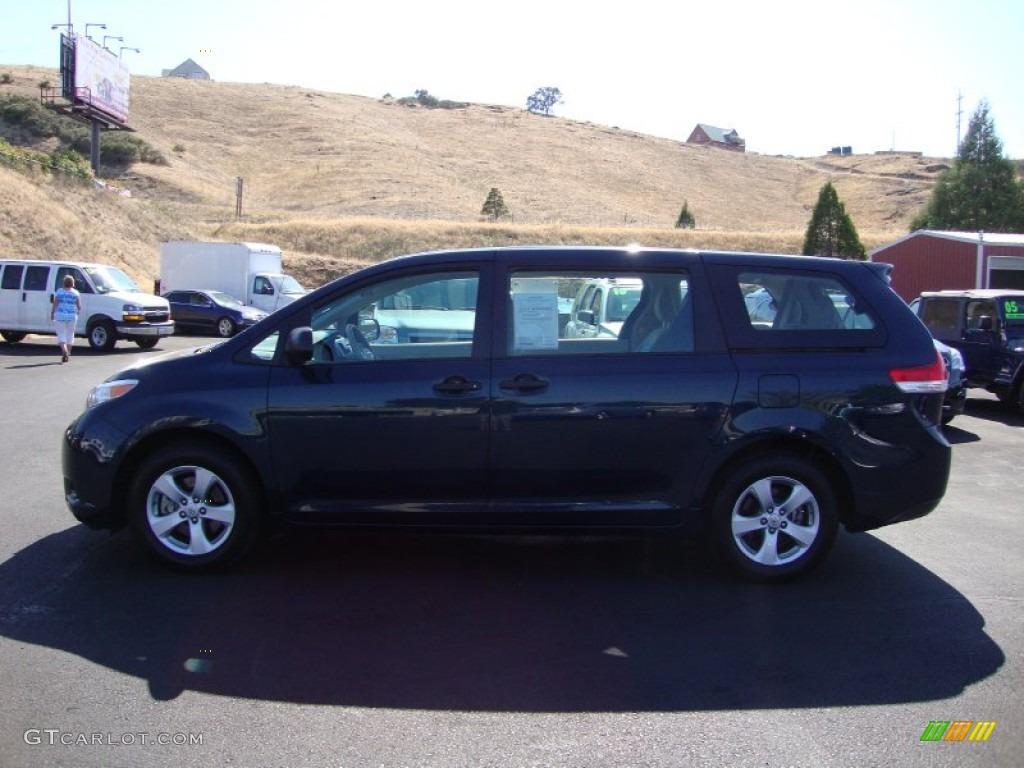 2012 Sienna  - South Pacific Pearl / Light Gray photo #4