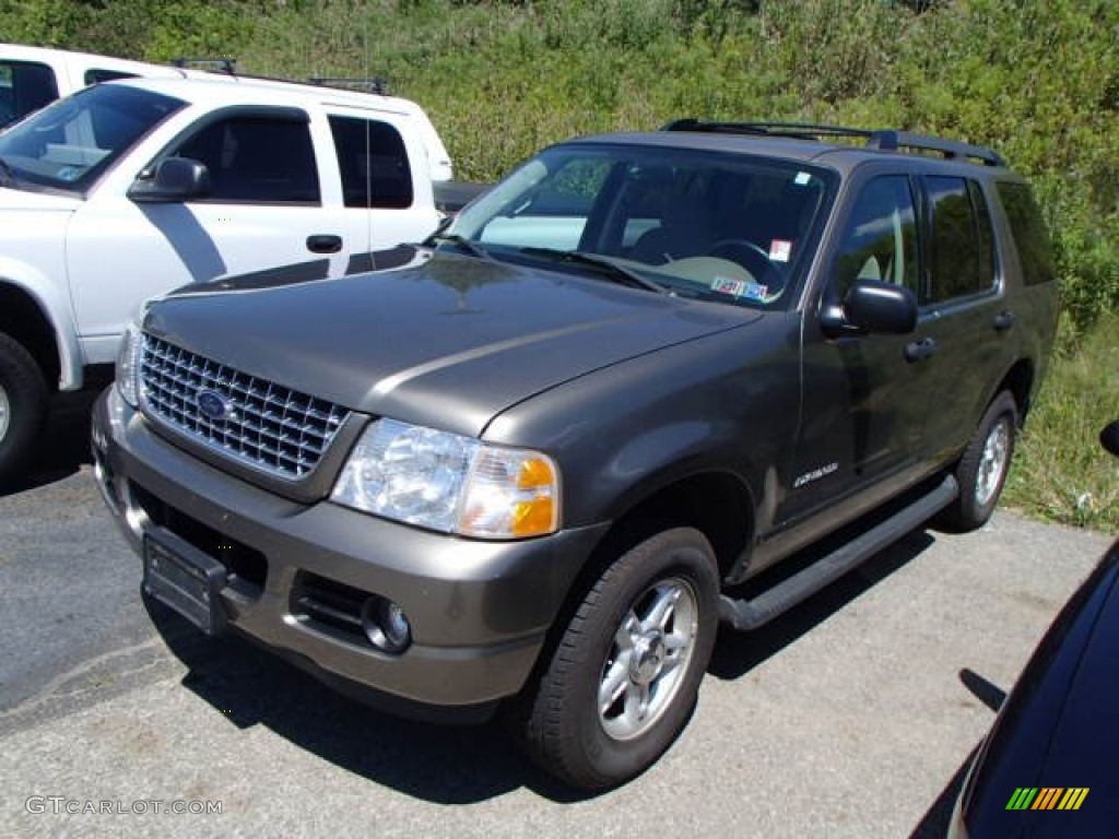 2005 Explorer XLT 4x4 - Mineral Grey Metallic / Graphite photo #3