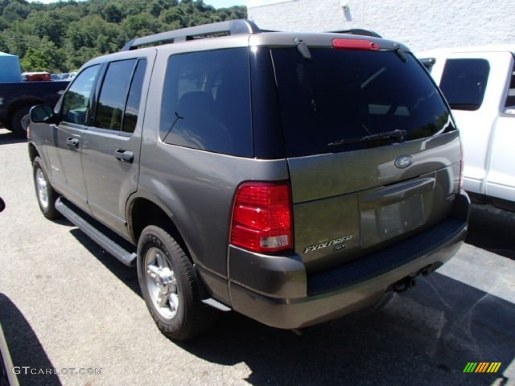 2005 Explorer XLT 4x4 - Mineral Grey Metallic / Graphite photo #4