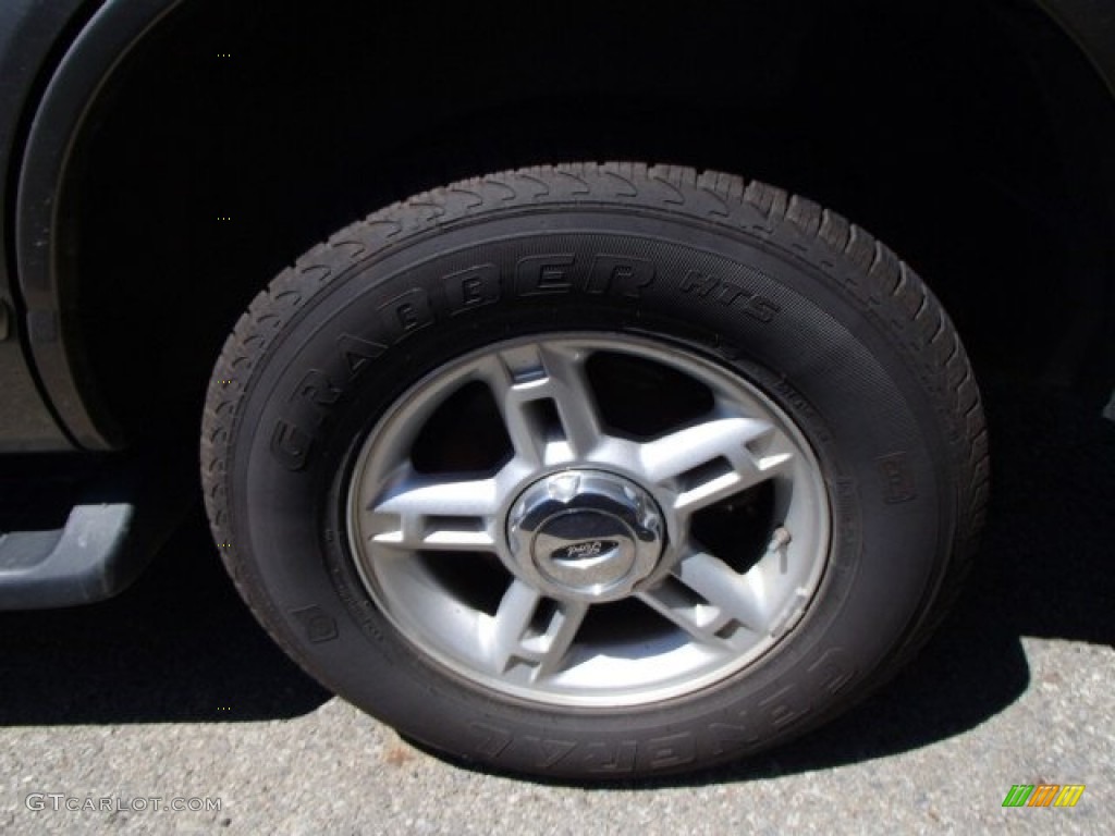 2005 Explorer XLT 4x4 - Mineral Grey Metallic / Graphite photo #7