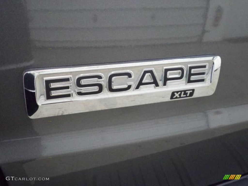 2011 Escape XLT - Sterling Grey Metallic / Charcoal Black photo #11