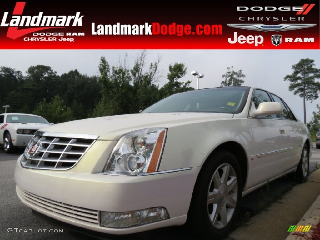 2006 DTS  - White Lightning / Cashmere photo #1