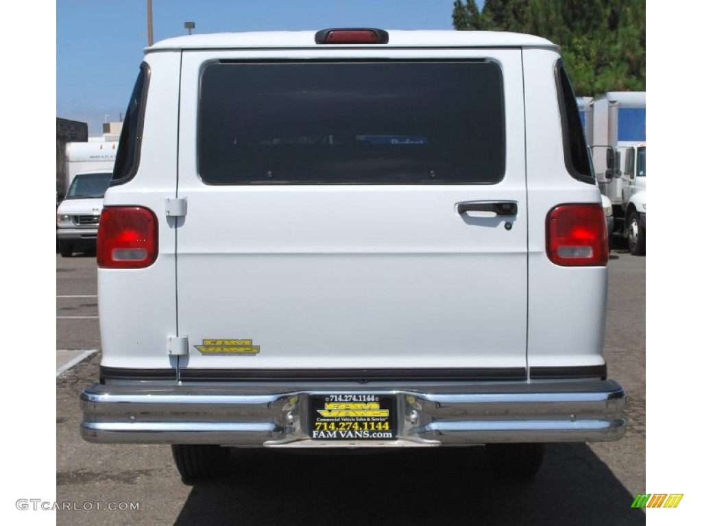 2001 Ram Van 3500 Passenger - Bright White / Dark Slate Gray photo #4