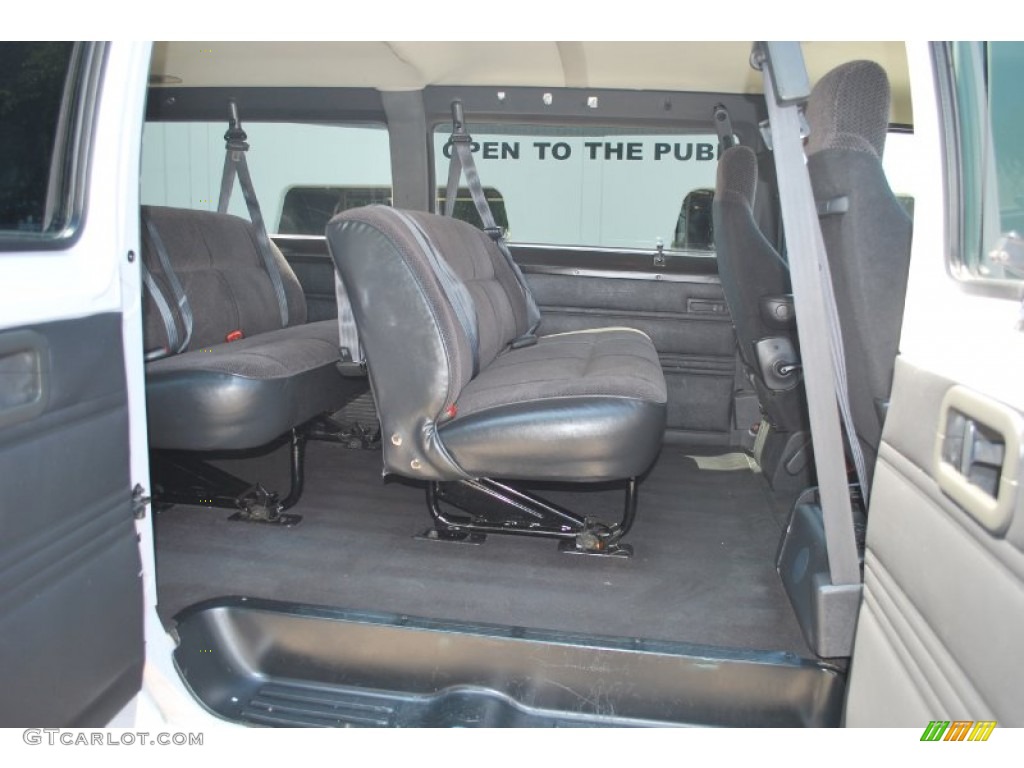 2001 Ram Van 3500 Passenger - Bright White / Dark Slate Gray photo #14