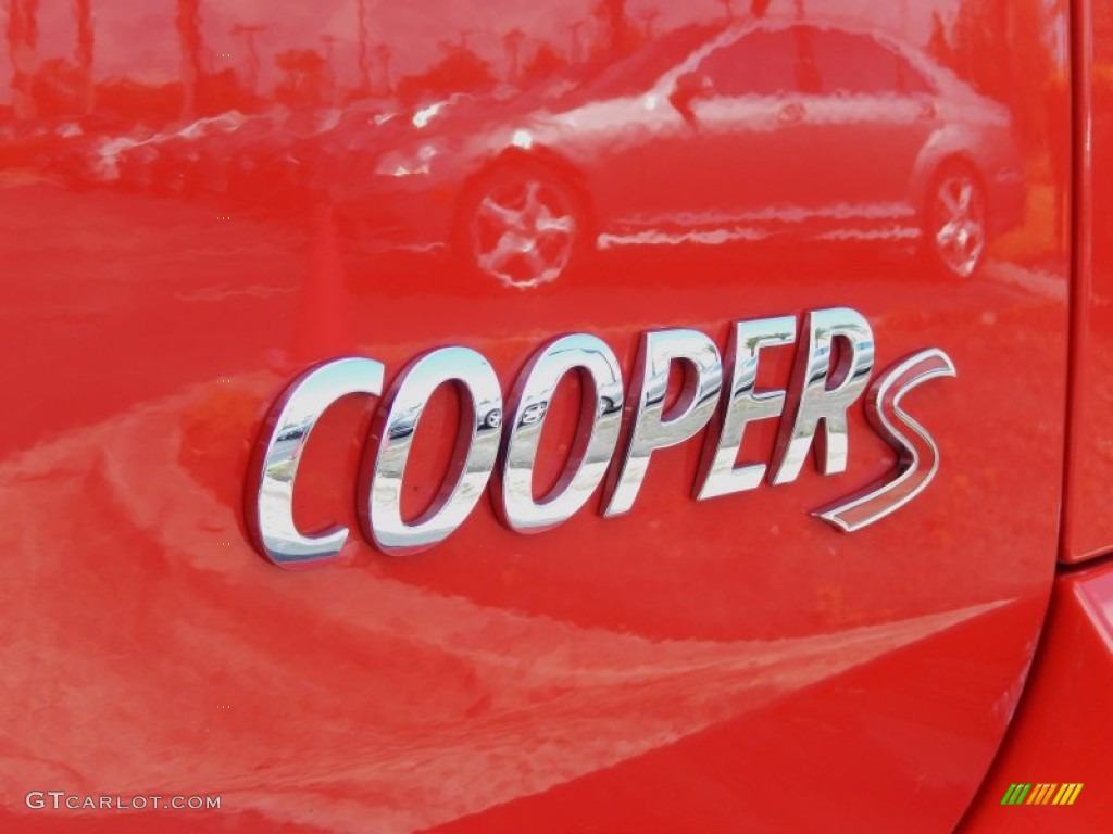 2012 Mini Cooper S Countryman Marks and Logos Photos