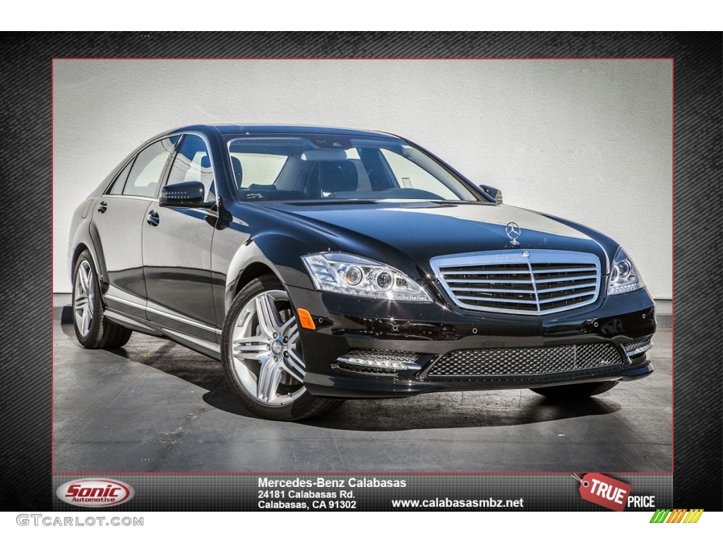 2013 S 350 BlueTEC 4Matic - Black / Black photo #1