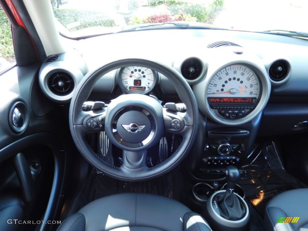 2012 Mini Cooper S Countryman Dashboard Photos