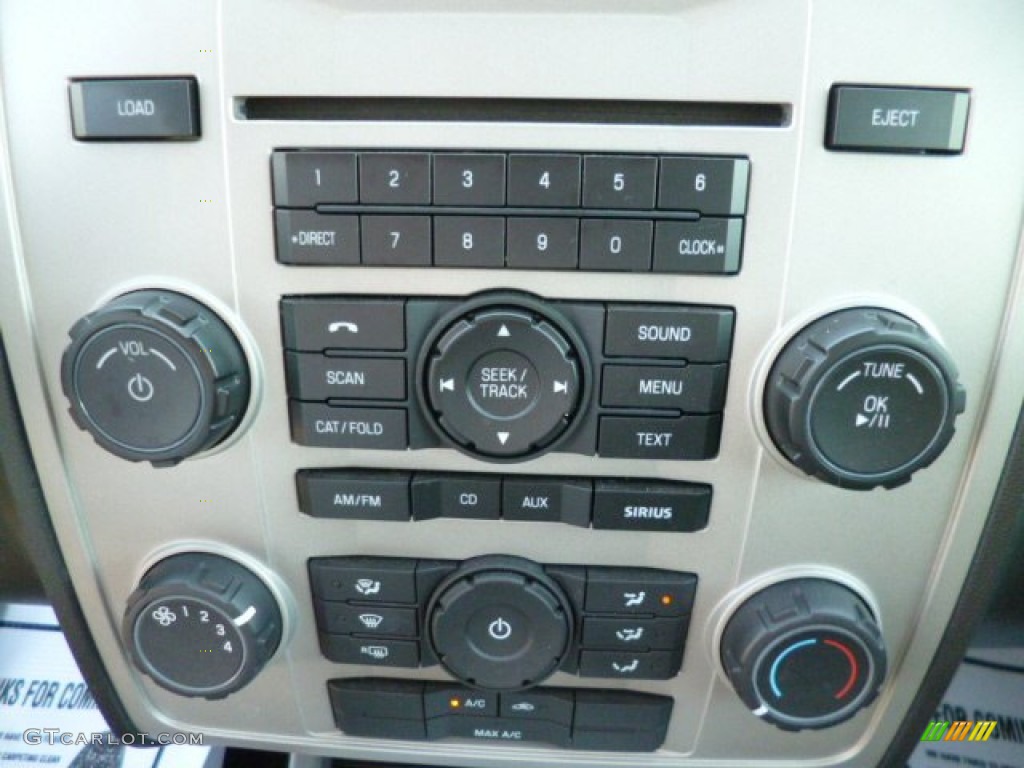 2011 Ford Escape XLT 4WD Controls Photo #83940556