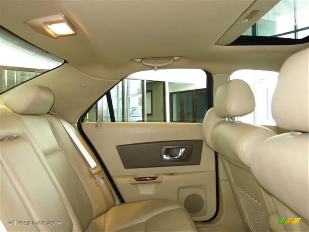 2006 CTS Sedan - Silver Smoke / Cashmere photo #14