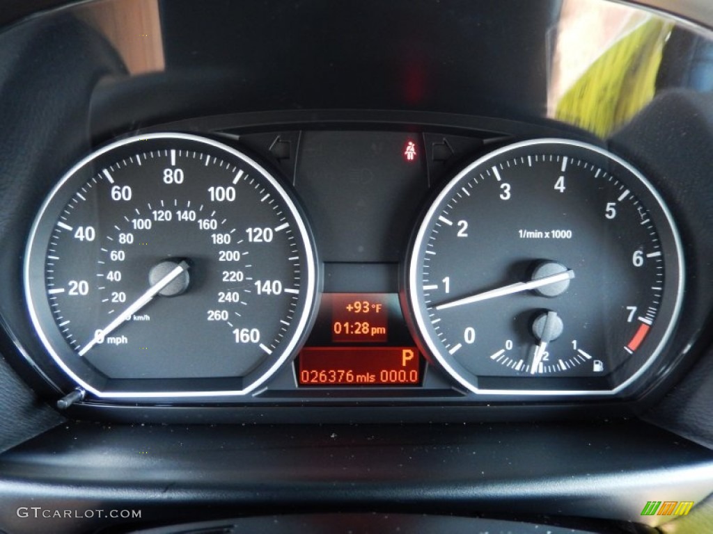 2011 BMW 1 Series 128i Convertible Gauges Photos