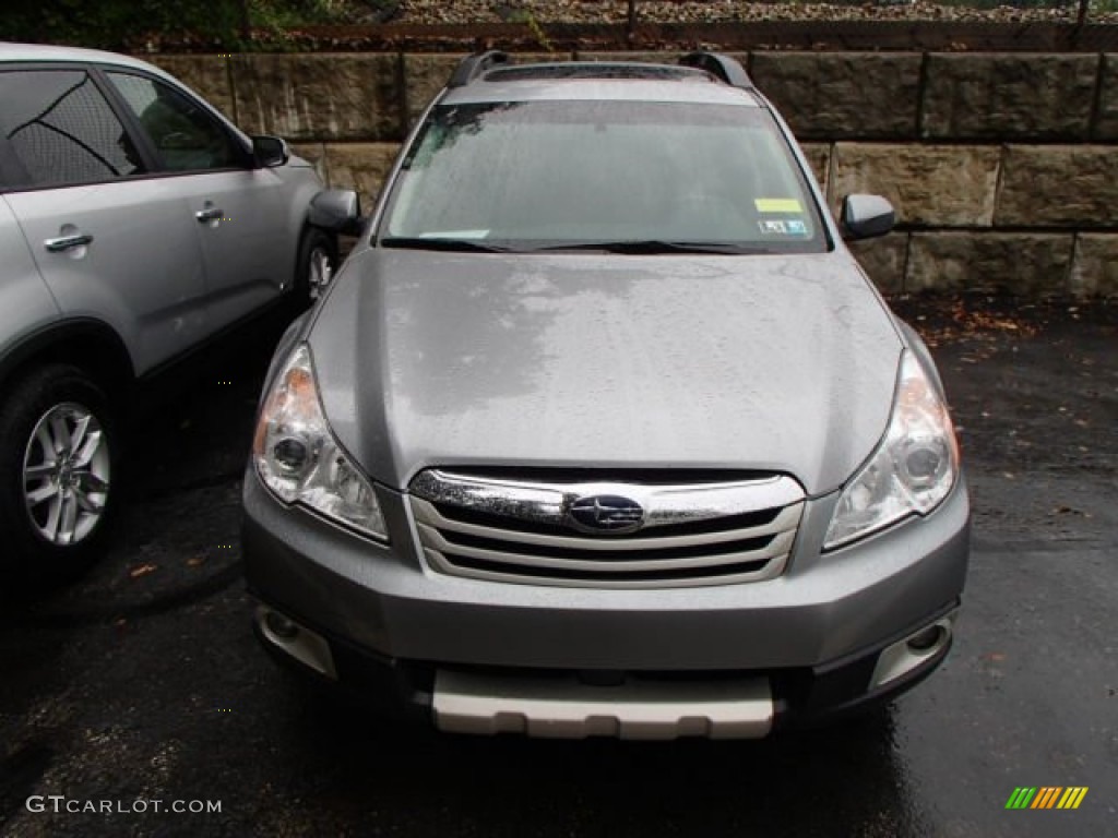 2011 Outback 2.5i Limited Wagon - Steel Silver Metallic / Off Black photo #2
