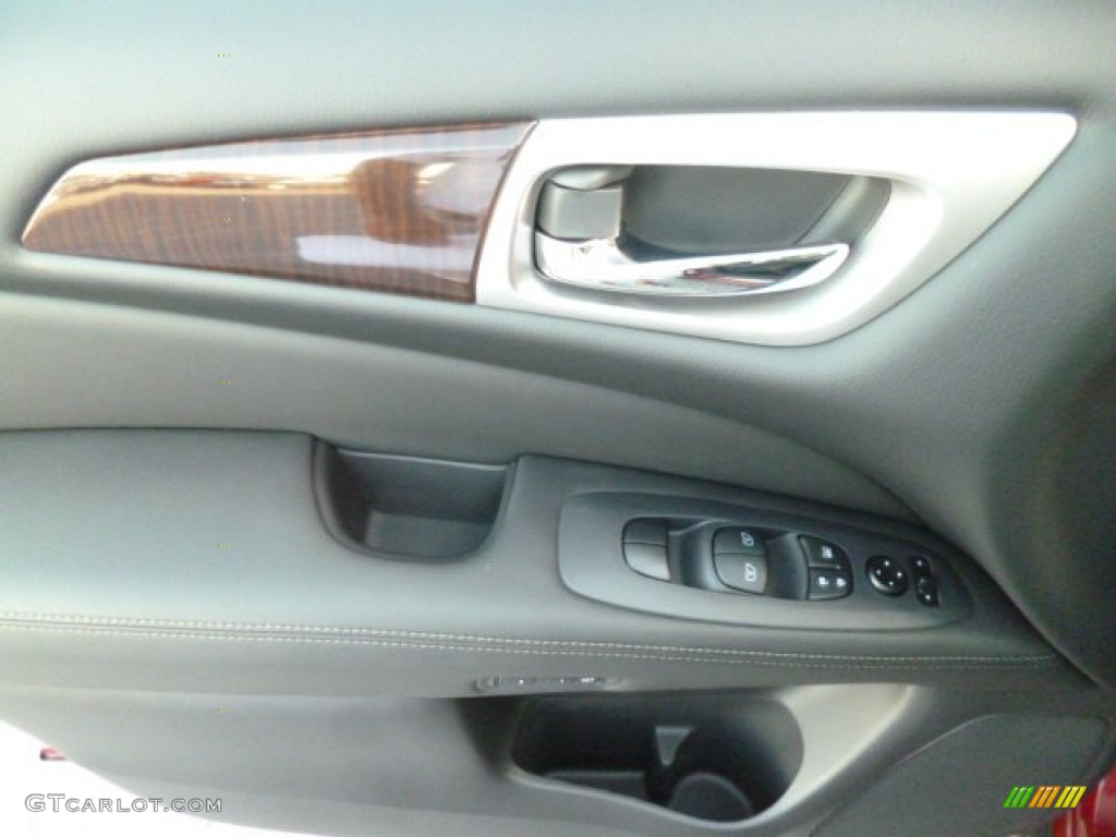 2014 Nissan Pathfinder Platinum AWD Charcoal Door Panel Photo #83942134