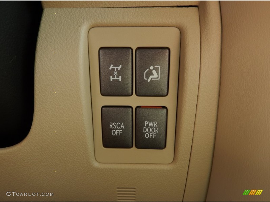 2011 Lexus LX 570 Controls Photo #83942710
