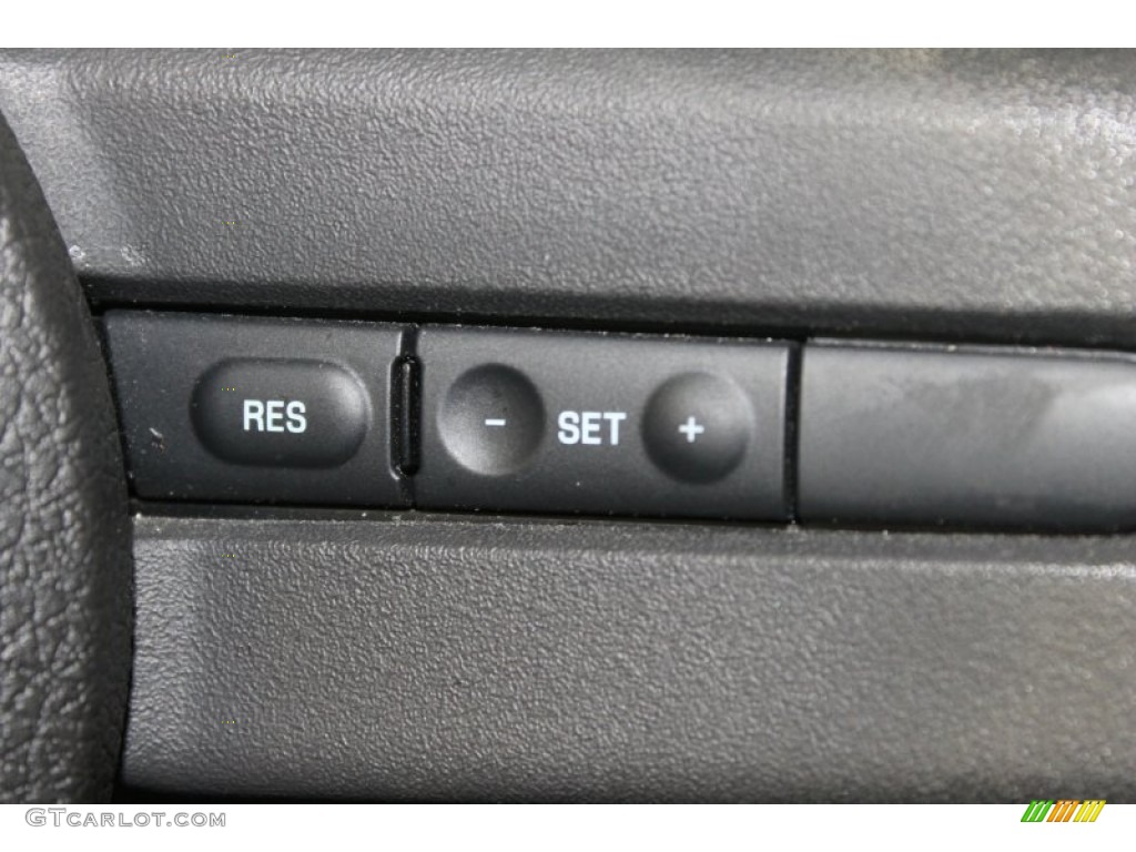 2010 Mustang V6 Coupe - Sterling Grey Metallic / Charcoal Black photo #23