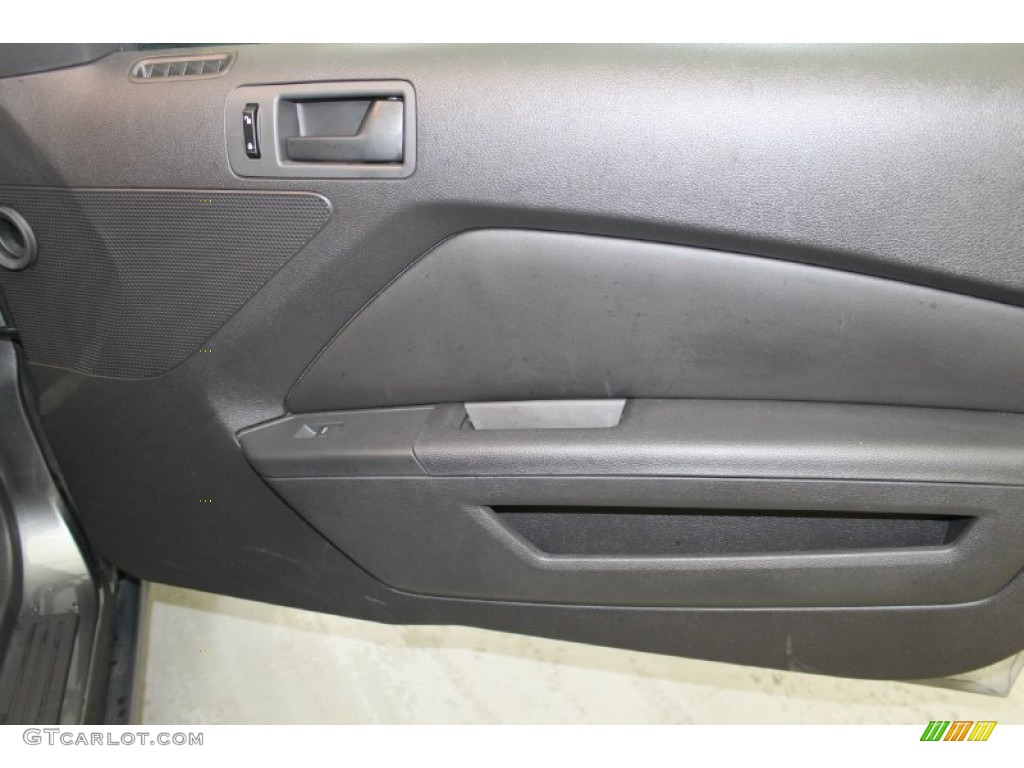 2010 Mustang V6 Coupe - Sterling Grey Metallic / Charcoal Black photo #30