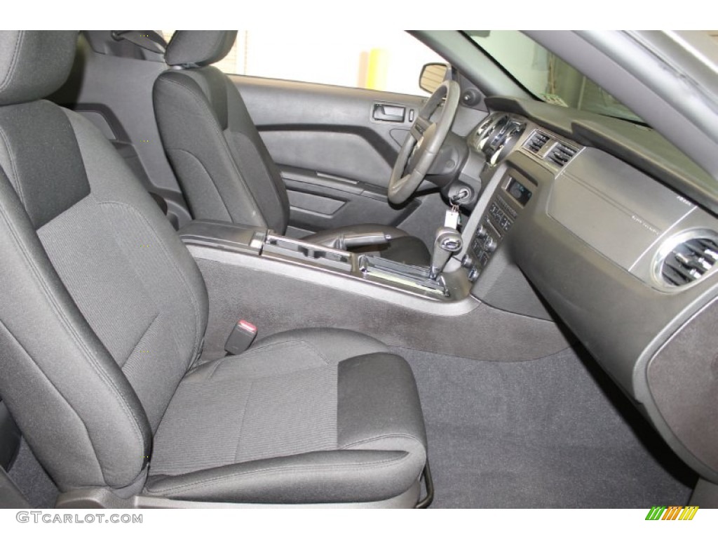 2010 Mustang V6 Coupe - Sterling Grey Metallic / Charcoal Black photo #32