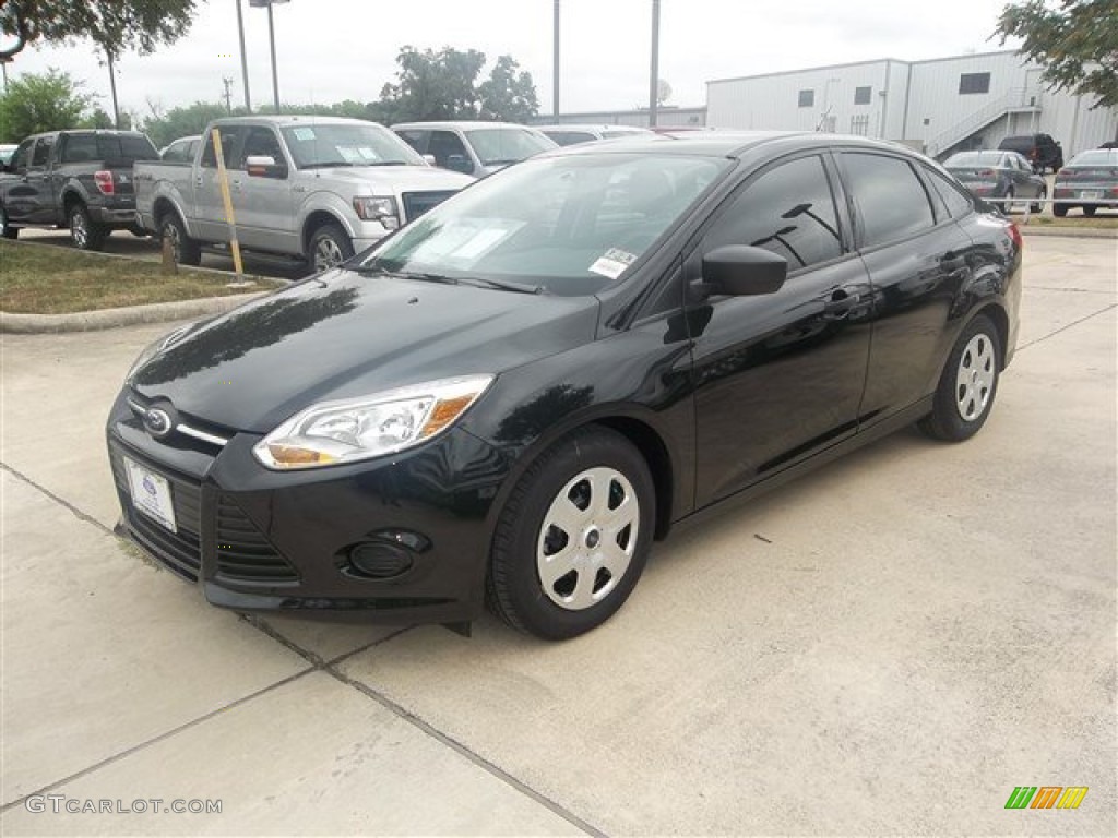 2014 Focus S Sedan - Tuxedo Black / Charcoal Black photo #1