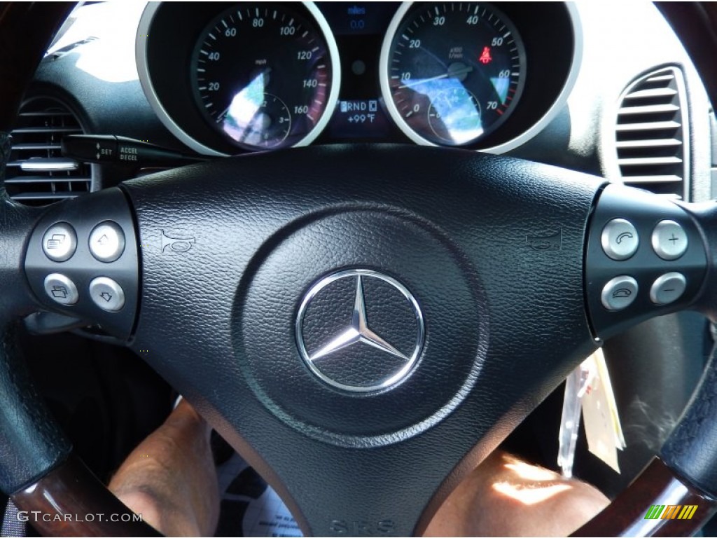 2006 Mercedes-Benz SLK 350 Roadster Steering Wheel Photos