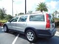 2001 Silver Metallic Volvo V70 XC AWD  photo #5