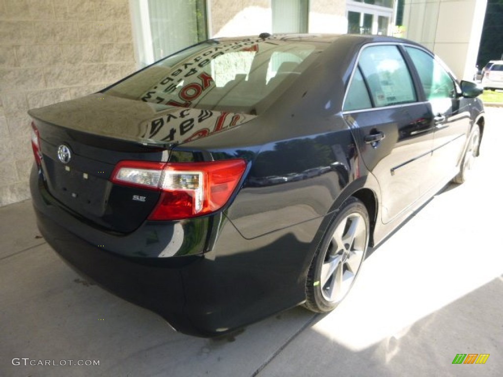 2013 Camry SE V6 - Cosmic Gray Metallic / Black/Ash photo #2