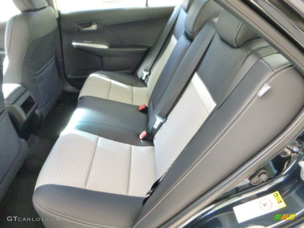 2013 Camry SE V6 - Cosmic Gray Metallic / Black/Ash photo #13