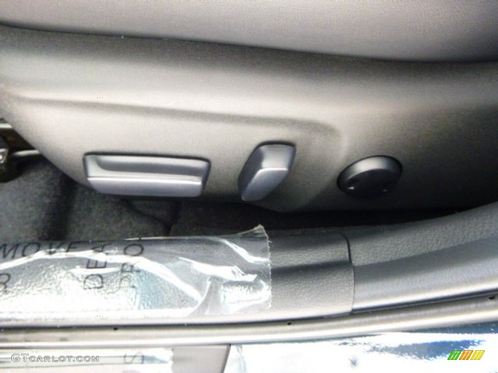 2013 Camry SE V6 - Cosmic Gray Metallic / Black/Ash photo #16