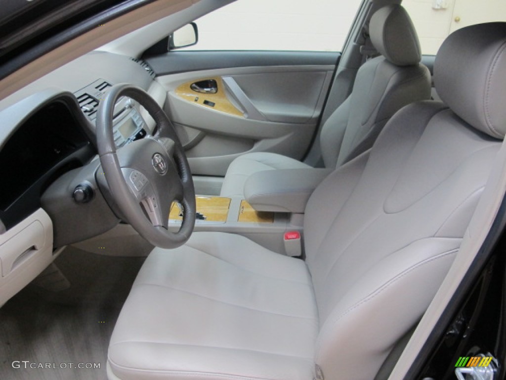 2007 Camry XLE V6 - Black / Bisque photo #17