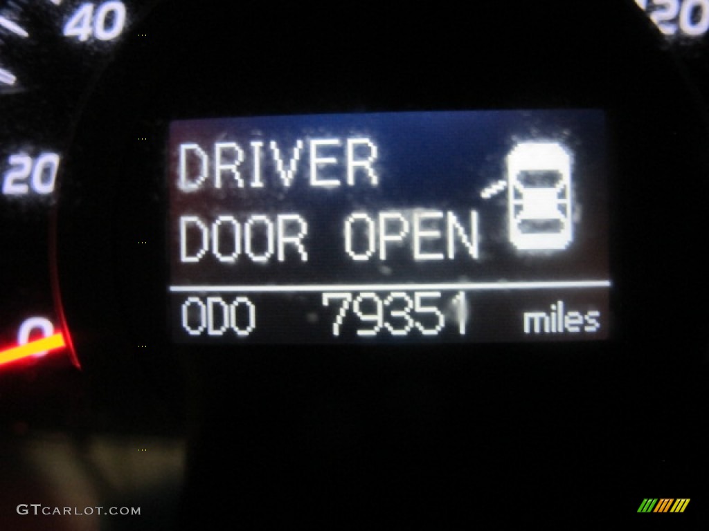 2007 Camry XLE V6 - Black / Bisque photo #29