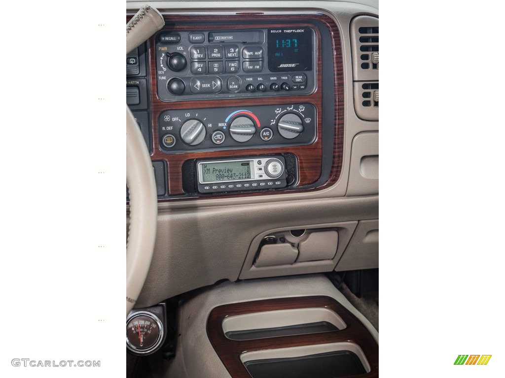 1999 Cadillac Escalade 4WD Controls Photo #83949886