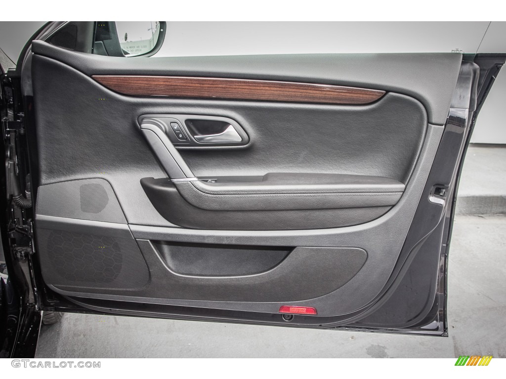 2012 Volkswagen CC Lux Plus Door Panel Photos