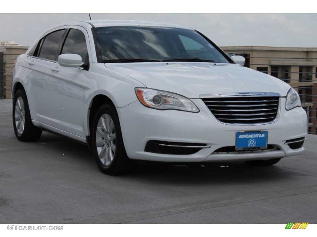 Stone White Chrysler 200