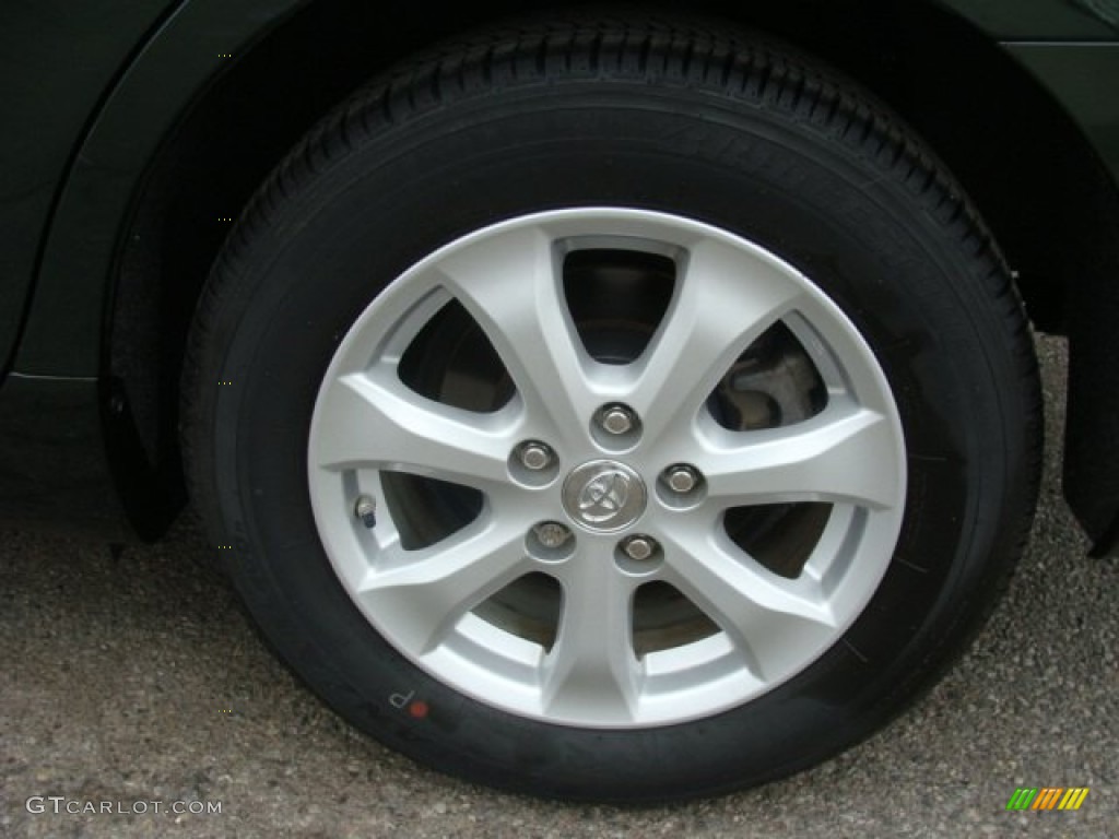 2011 Toyota Camry LE Wheel Photo #83956588
