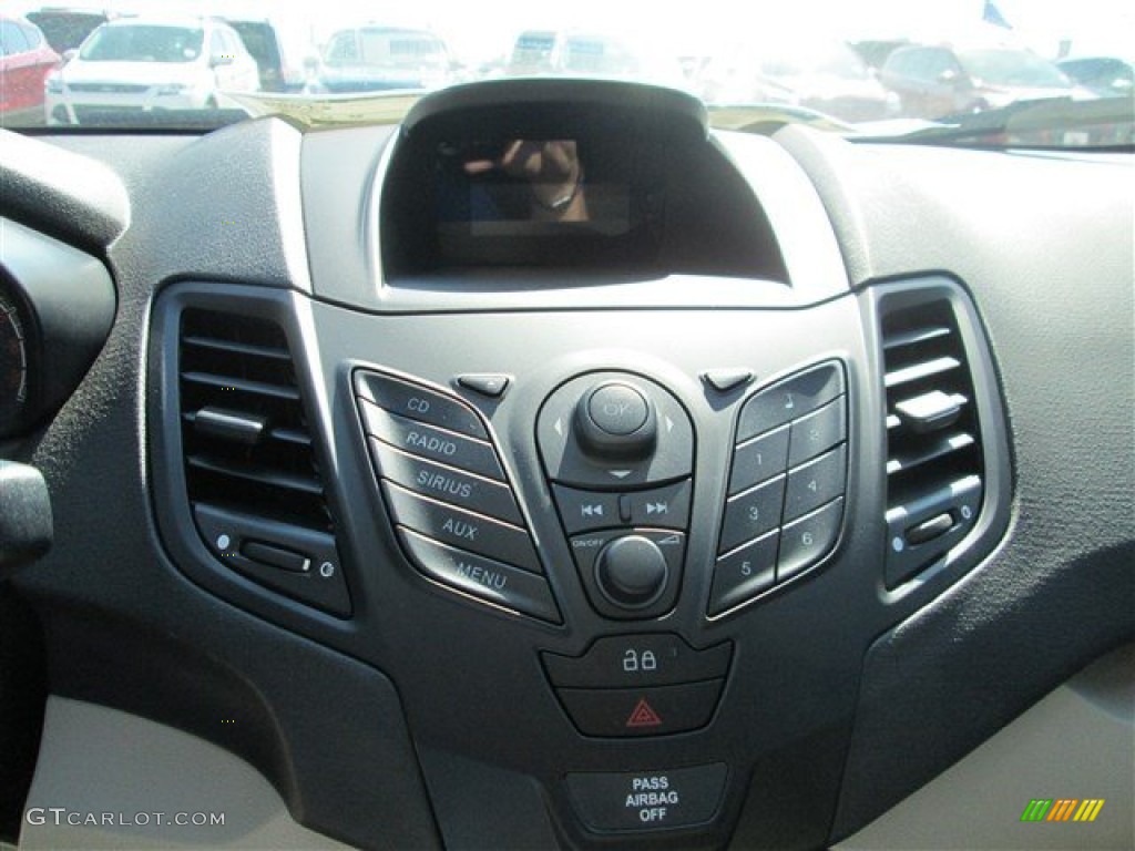 2013 Fiesta S Sedan - Tuxedo Black / Charcoal Black/Light Stone photo #14