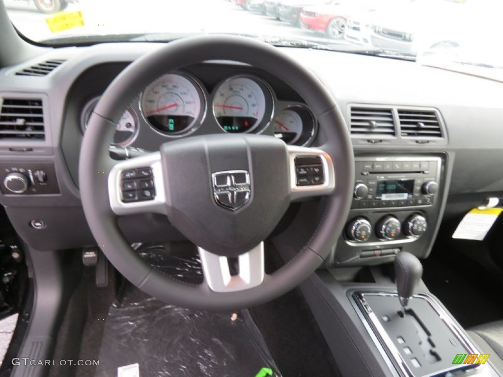 2013 Challenger SXT - Pitch Black / Dark Slate Gray photo #7