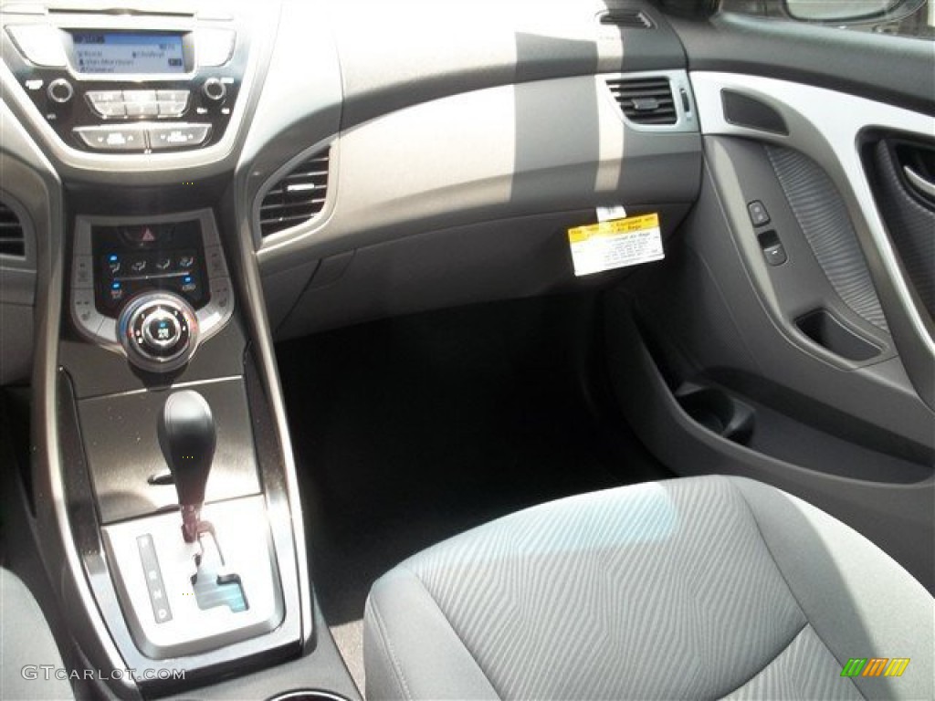 2013 Elantra GLS - Titanium Gray Metallic / Gray photo #10
