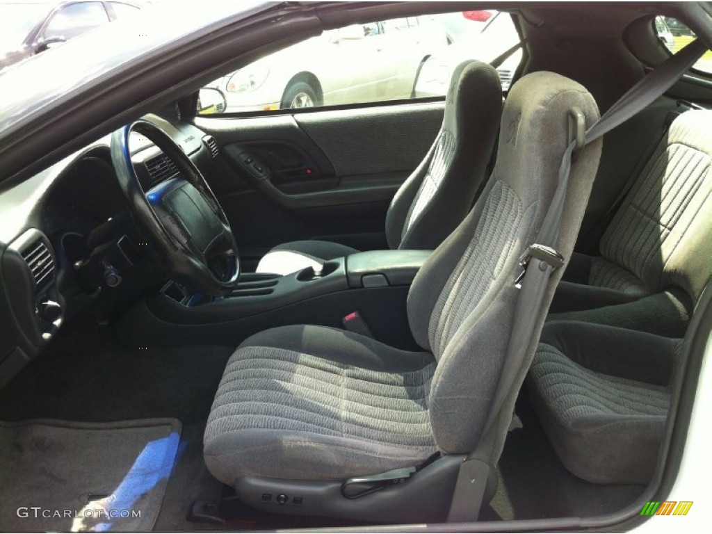 1997 Camaro Z28 Coupe - Arctic White / Medium Grey photo #20