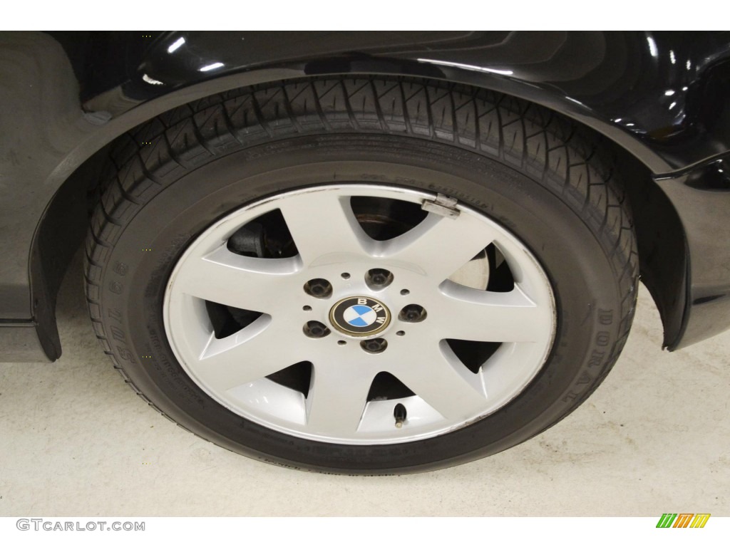 2005 3 Series 325i Sedan - Jet Black / Black photo #3