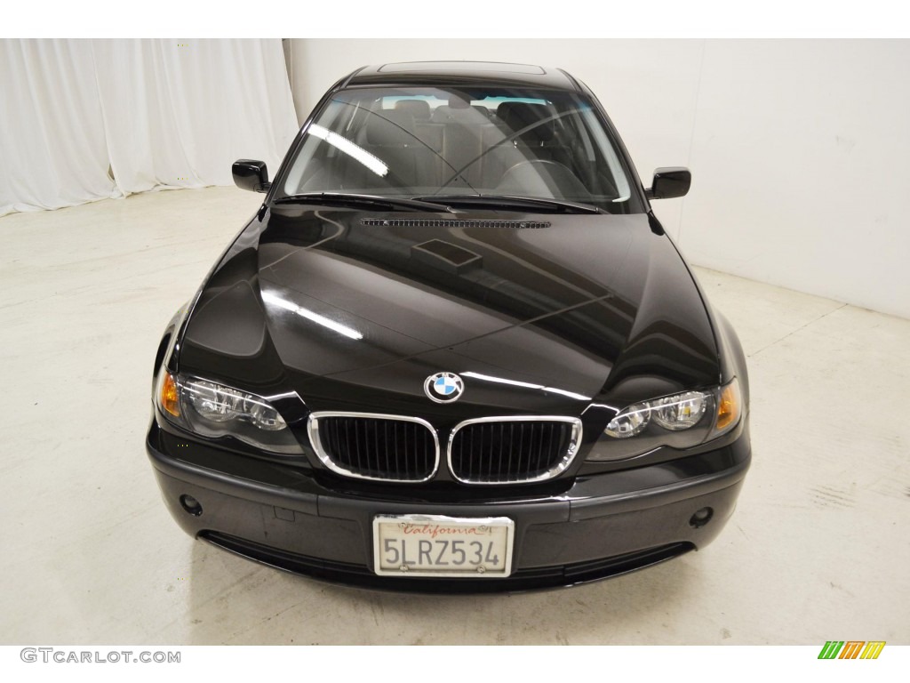 2005 3 Series 325i Sedan - Jet Black / Black photo #4